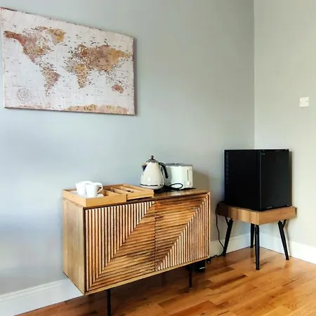 Catherine's Place By The Sea