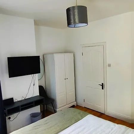 Catherine's Place By The Sea